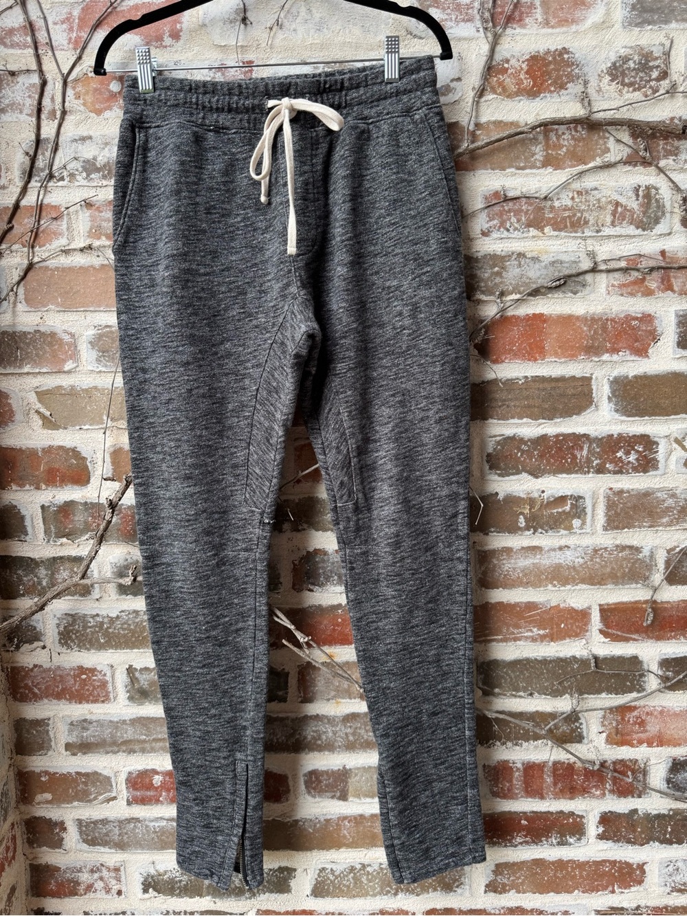 PacSun Heather Gray Marled Jogger Sweatpants – Men's Size Small